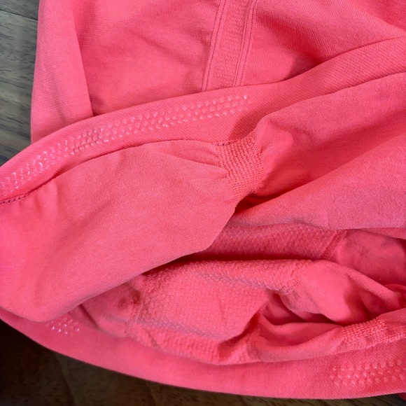 Bundle of 2 Athleta tops - Picture 3 of 7